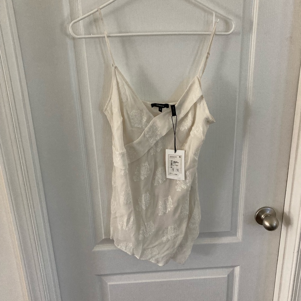NWT!! THEORY top